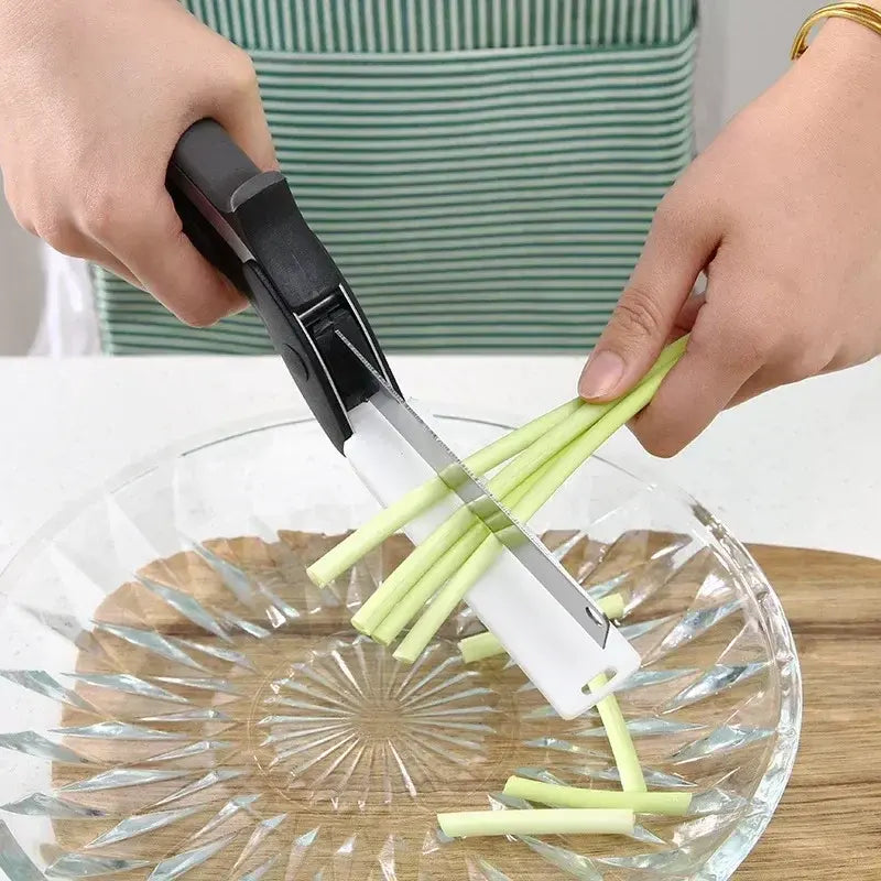 Schlanke Chopper-Schere